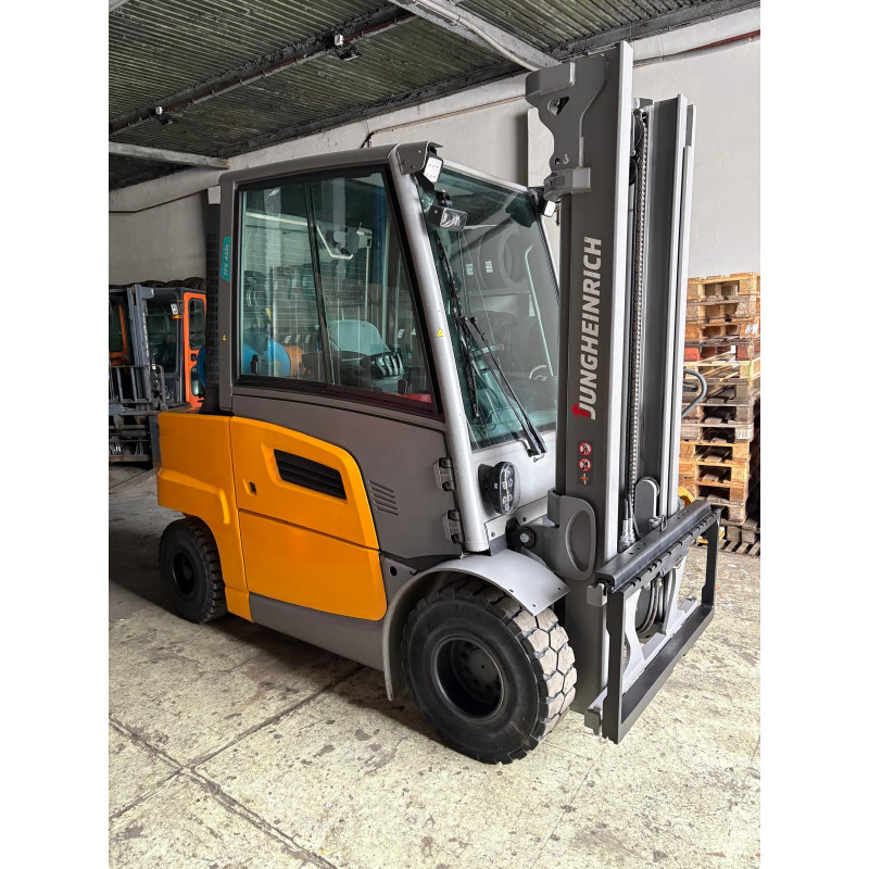 Jungheinrich TFG 435s r.v.2023